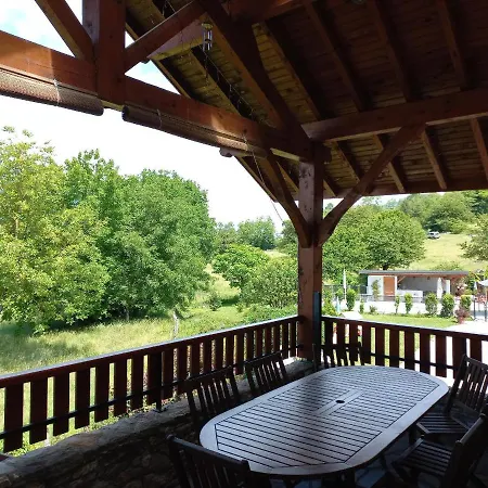 Le Chamoyard 度假居 Chamoux-sur-Gelon